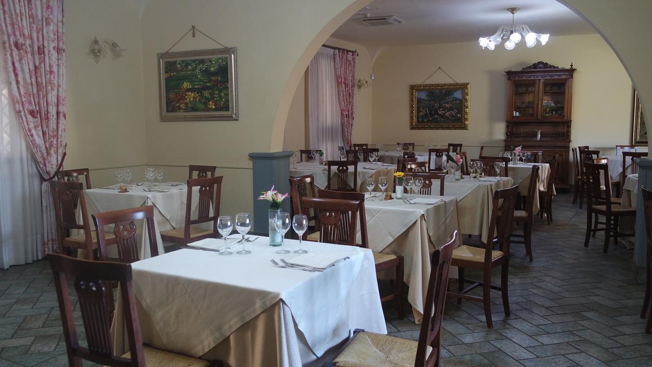 サンテウフェミア・ラメーツィア Agriturismo Masseria I Risiゲストハウス エクステリア 写真