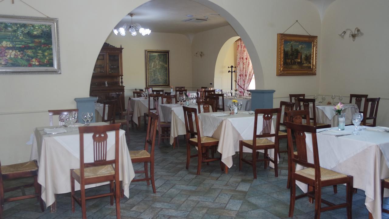 サンテウフェミア・ラメーツィア Agriturismo Masseria I Risiゲストハウス エクステリア 写真