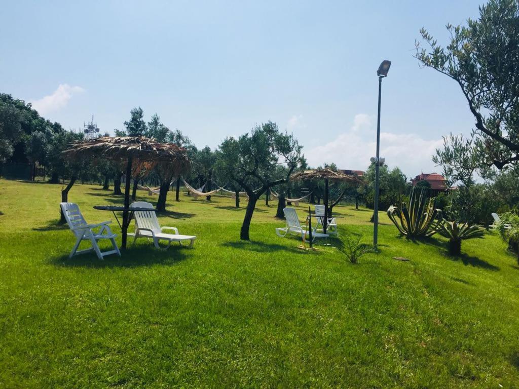 サンテウフェミア・ラメーツィア Agriturismo Masseria I Risiゲストハウス エクステリア 写真